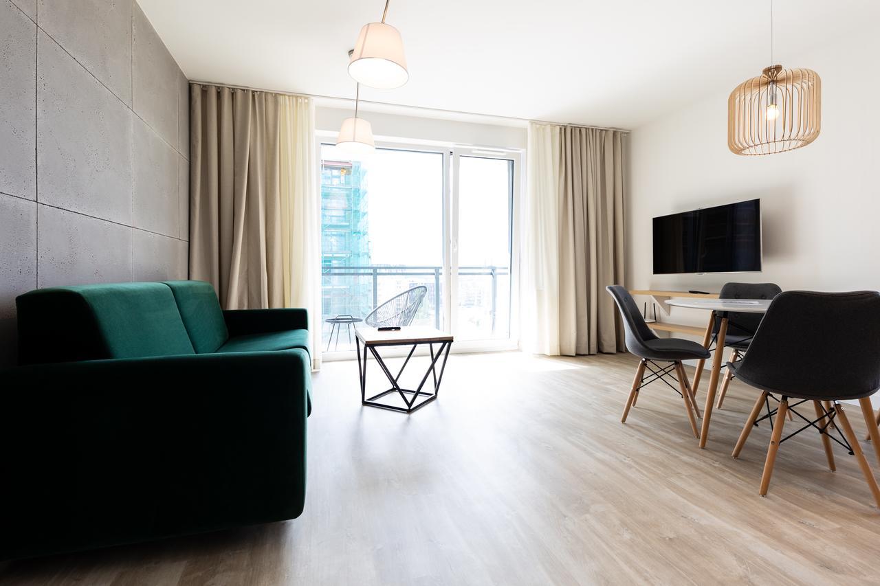 Baltic Apartments Main Town Towers Gdansk Exterior photo