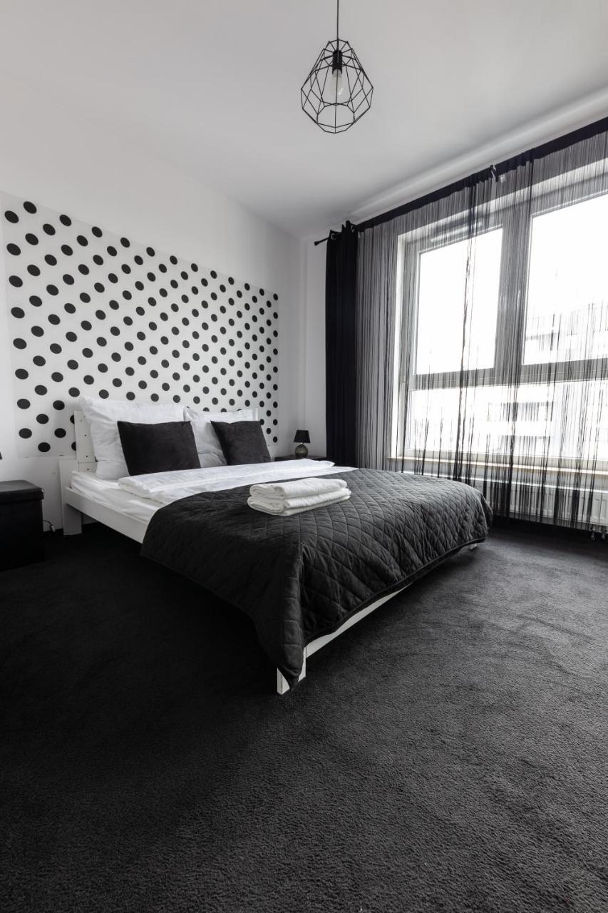 Baltic Apartments Main Town Towers Gdansk Exterior photo