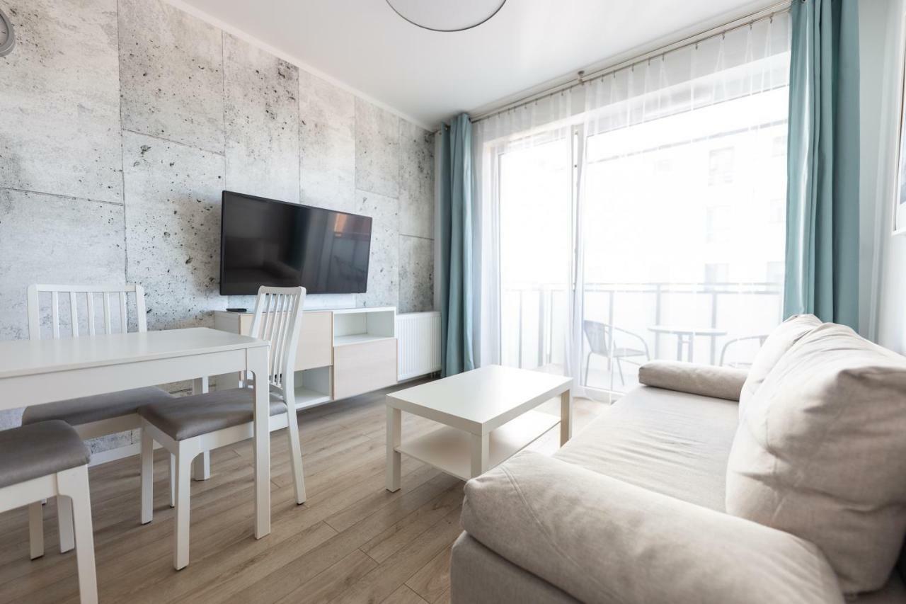 Baltic Apartments Main Town Towers Gdansk Exterior photo